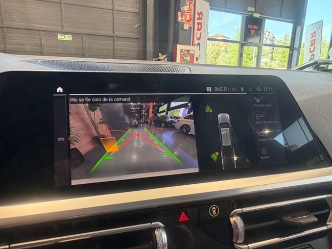 BMW Serie 3 330d Xdrive Touring M 285cv  - Foto 17