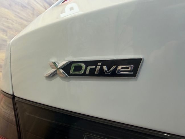 BMW Serie 3 330d Xdrive Touring M 285cv  - Foto 11