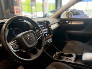 Volvo XC40 XC 40 T4 Twin Recharge Inscription  EX Auto 180 cv  - Foto 13