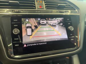 Volkswagen Tiguan R-Line 2.0 TDI 110 kW (150 CV) DSG 7 vel.  - Foto 17