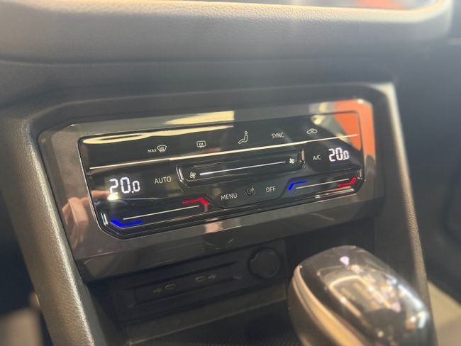 Volkswagen Tiguan R-Line 2.0 TDI 110 kW (150 CV) DSG 7 vel.  - Foto 19