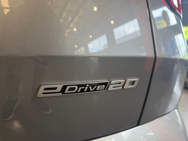 BMW iX2 iX2 eDrive20  - Foto 19