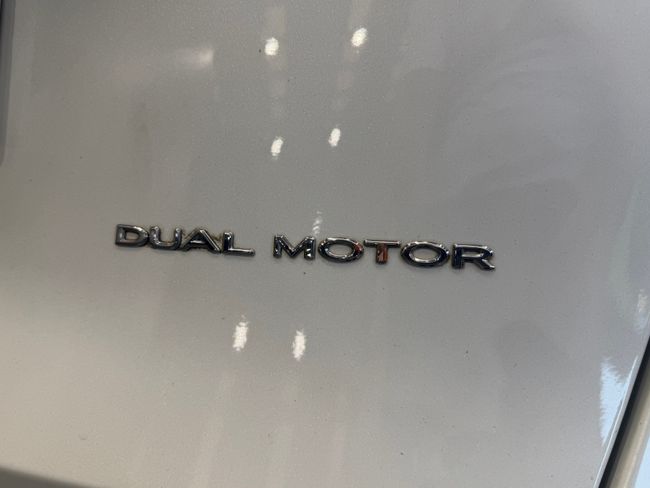 Tesla Model Y Dual Motor 4wd Gran autonomia  - Foto 10