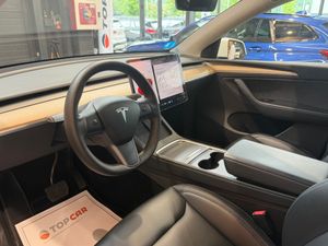 Tesla Model Y Dual Motor 4wd Gran autonomia  - Foto 16