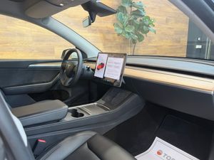 Tesla Model Y Dual Motor 4wd Gran autonomia  - Foto 11