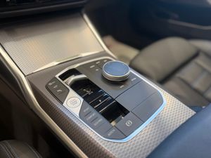 BMW Serie 3 M340 xDrive Touring  - Foto 21