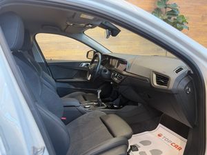 BMW Serie 1 116D  - Foto 11