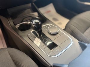 BMW Serie 1 118d Auto  - Foto 11