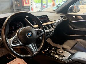 BMW Serie 1 118d Auto M Sport  - Foto 18