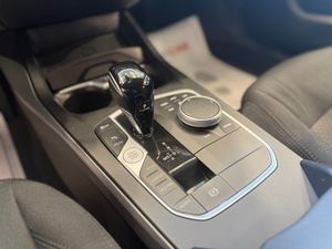 BMW Serie 1 116d Auto Bussines  - Foto 17