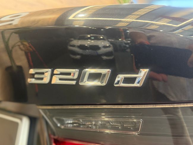 BMW Serie 3 320d M Sport 190 cv  - Foto 9