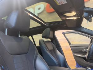 BMW Serie 3 330e  xDrive Touring 292 cv M sPORT  - Foto 13