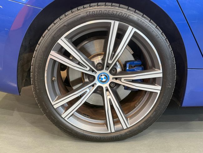 BMW Serie 3 330e xDrive Touring  - Foto 11