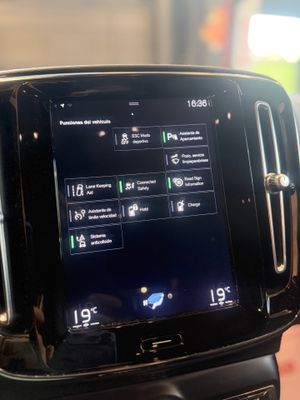 Volvo XC40 Recharge T5 Inscription  - Foto 14
