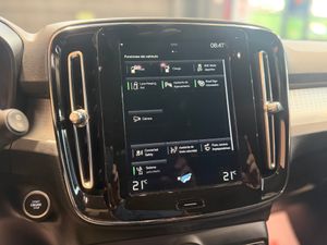 Volvo XC40 Recharge T4 Inscription Expression  - Foto 19