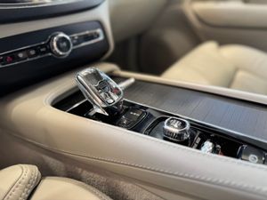 Volvo XC90 B5 D5 Awd Inscription  235 cv 7 plazas  - Foto 16