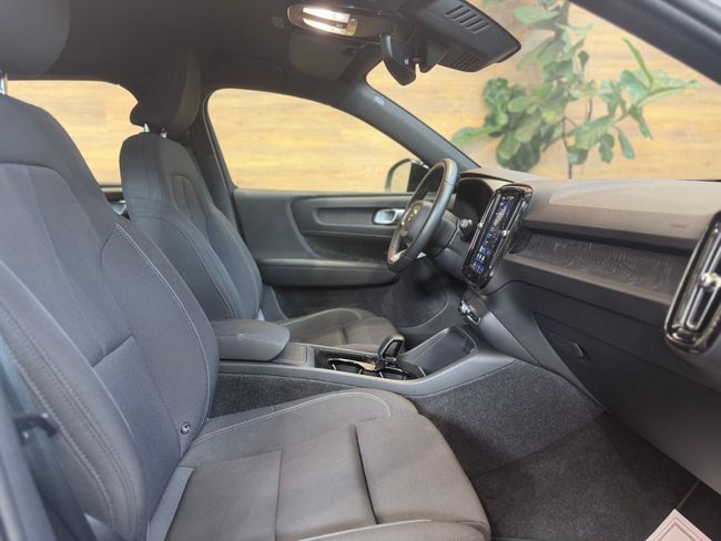 Volvo XC40 Recharge Electrico PLus  - Foto 12
