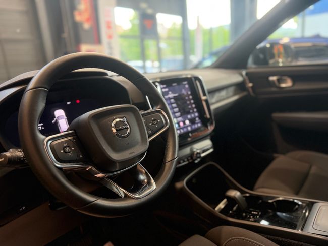 Volvo XC40 Recharge Electrico PLus  - Foto 16