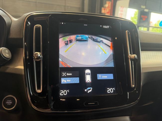 Volvo XC40 1.5 T5 Twin Recharge Inscrition EX Auto  - Foto 19