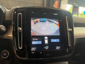 Volvo XC40 1.5 T5 Twin Recharge Inscrition EX Auto  - Foto 19