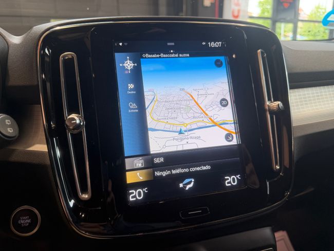 Volvo XC40 1.5 T5 Twin Recharge Inscrition EX Auto  - Foto 21