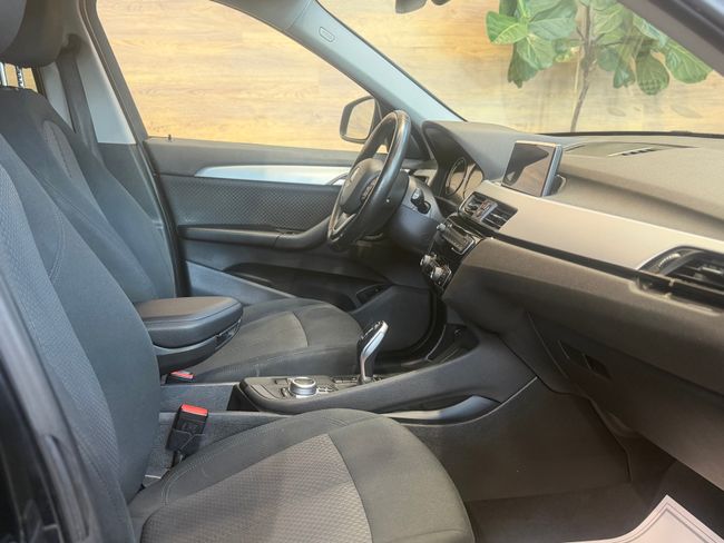 BMW X1 sDrive18d Aut.  - Foto 10