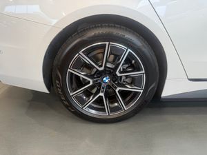 BMW i4 4.0 eDrive M Sport  - Foto 9