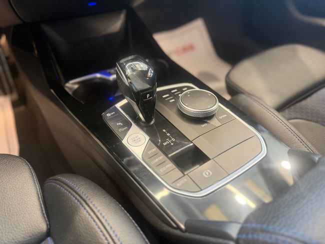 BMW Serie 1 118d Auto M Sport  - Foto 18