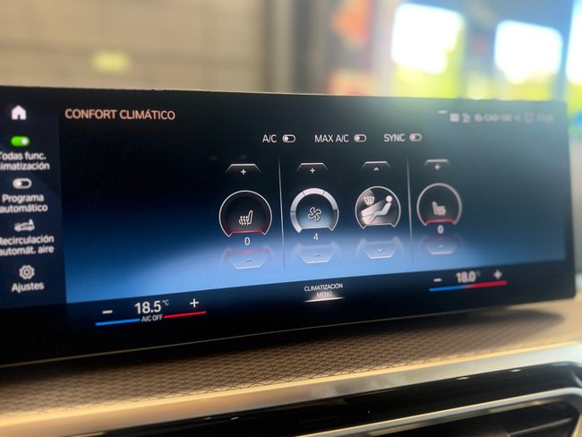 BMW Serie 3 318D M Sport  - Foto 23