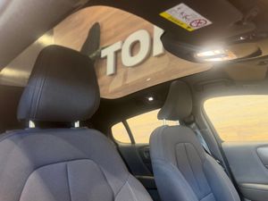 Volvo C40 Recharge Electrico Core Auto  - Foto 17