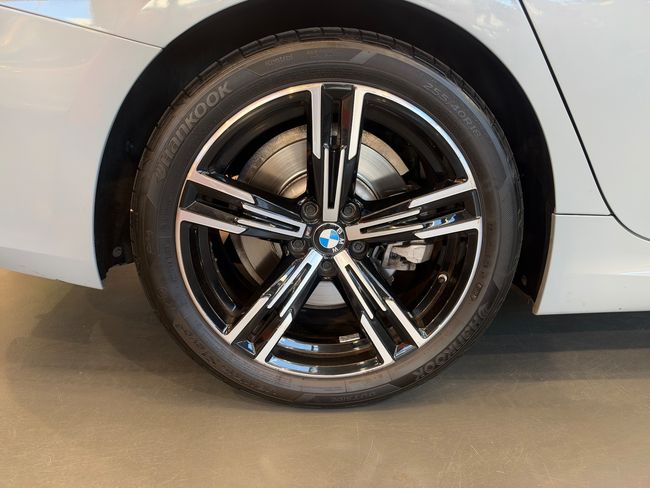 BMW Serie 3 330d Xdrive Touring M 285cv  - Foto 10