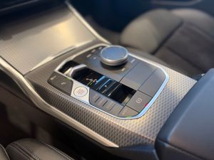 BMW Serie 3 330d Xdrive Touring M 285cv  - Foto 22