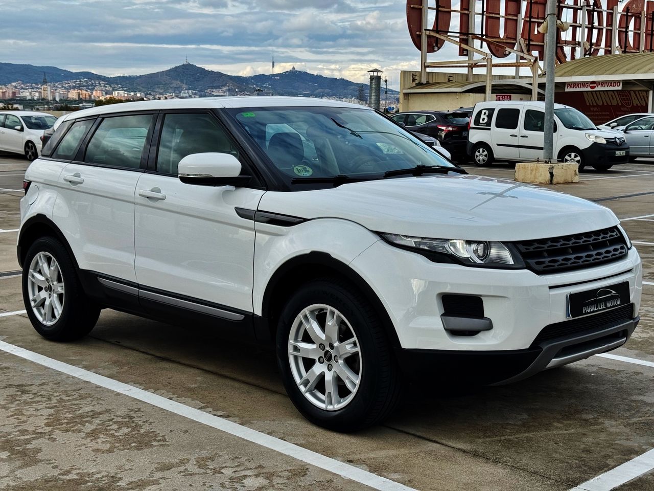 Land-Rover Range Rover Evoque 2.2L TD4 150CV 4x4 con TECHO PANORÁMICO, CUERO...   - Foto 1