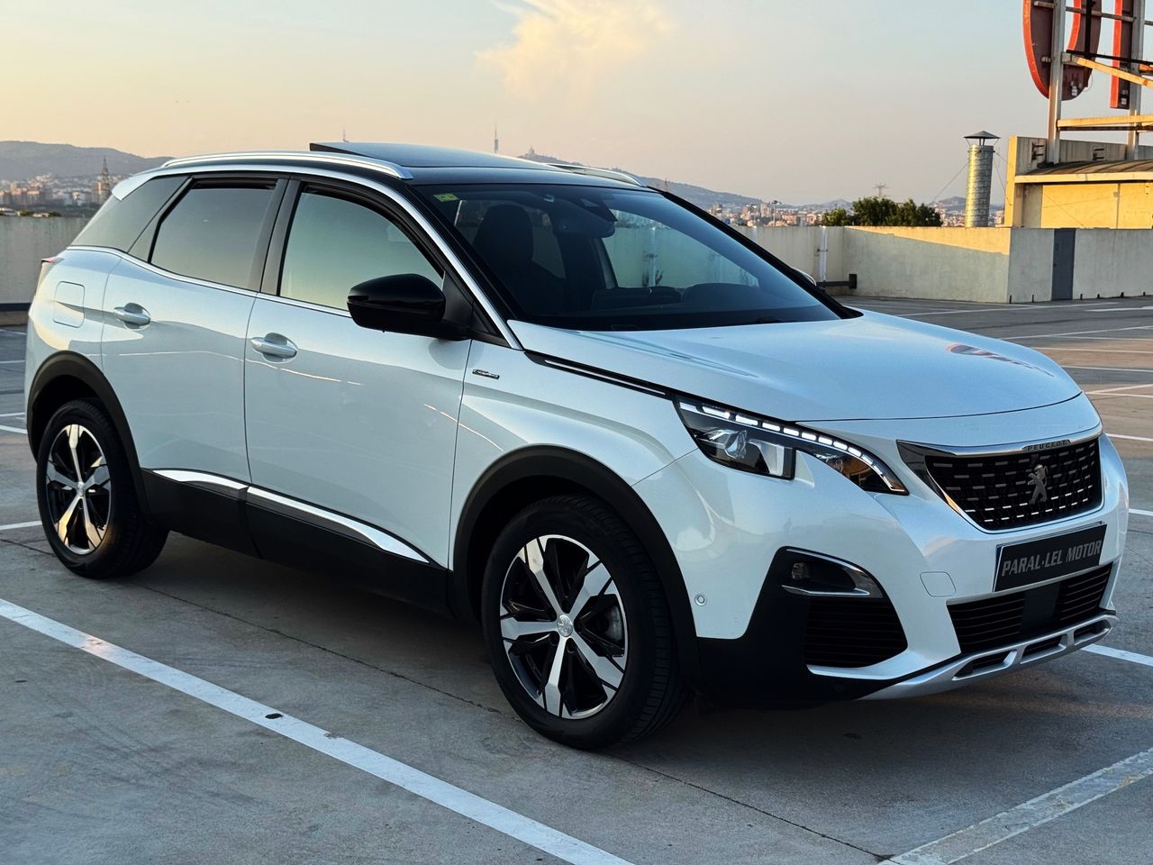 Peugeot 3008 1.5 BlueHDi GT LINE AUTOMÁTICO con TECHO SOLAR, CAR PLAY...   - Foto 1