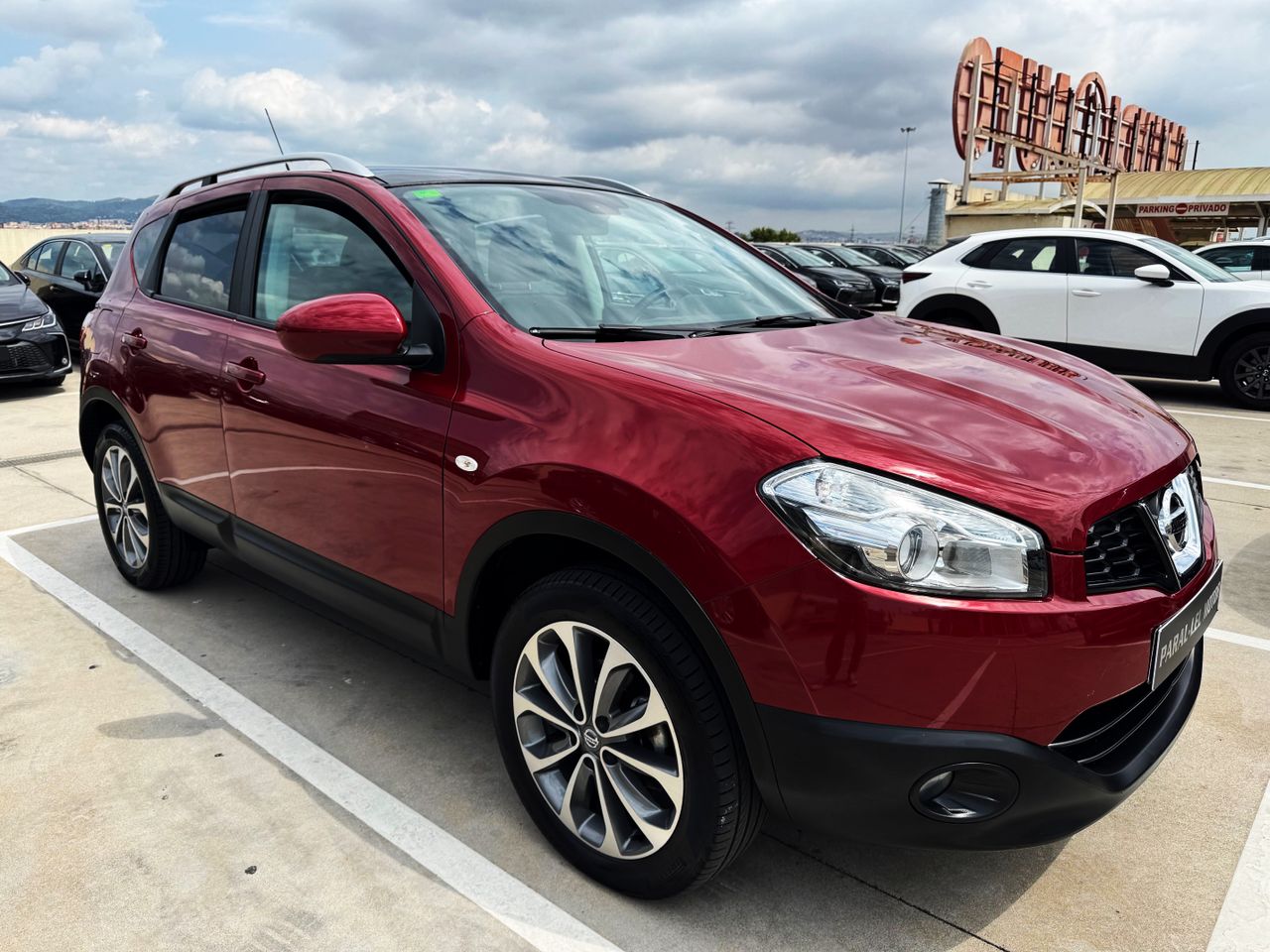 Nissan Qashqai 2.0i TEKNA SPORT con TECHO SOLAR y 67.000 Kms!   - Foto 1