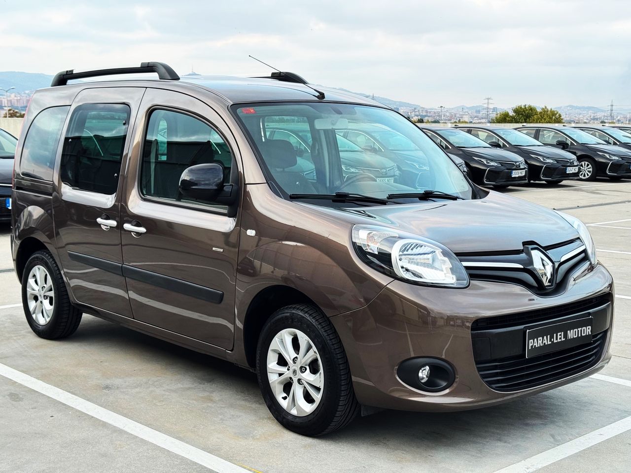 Renault Kangoo Combi S.L LIMITED 115cv 1.2 TCE con NAVEGADOR, USB + AUX...   - Foto 1