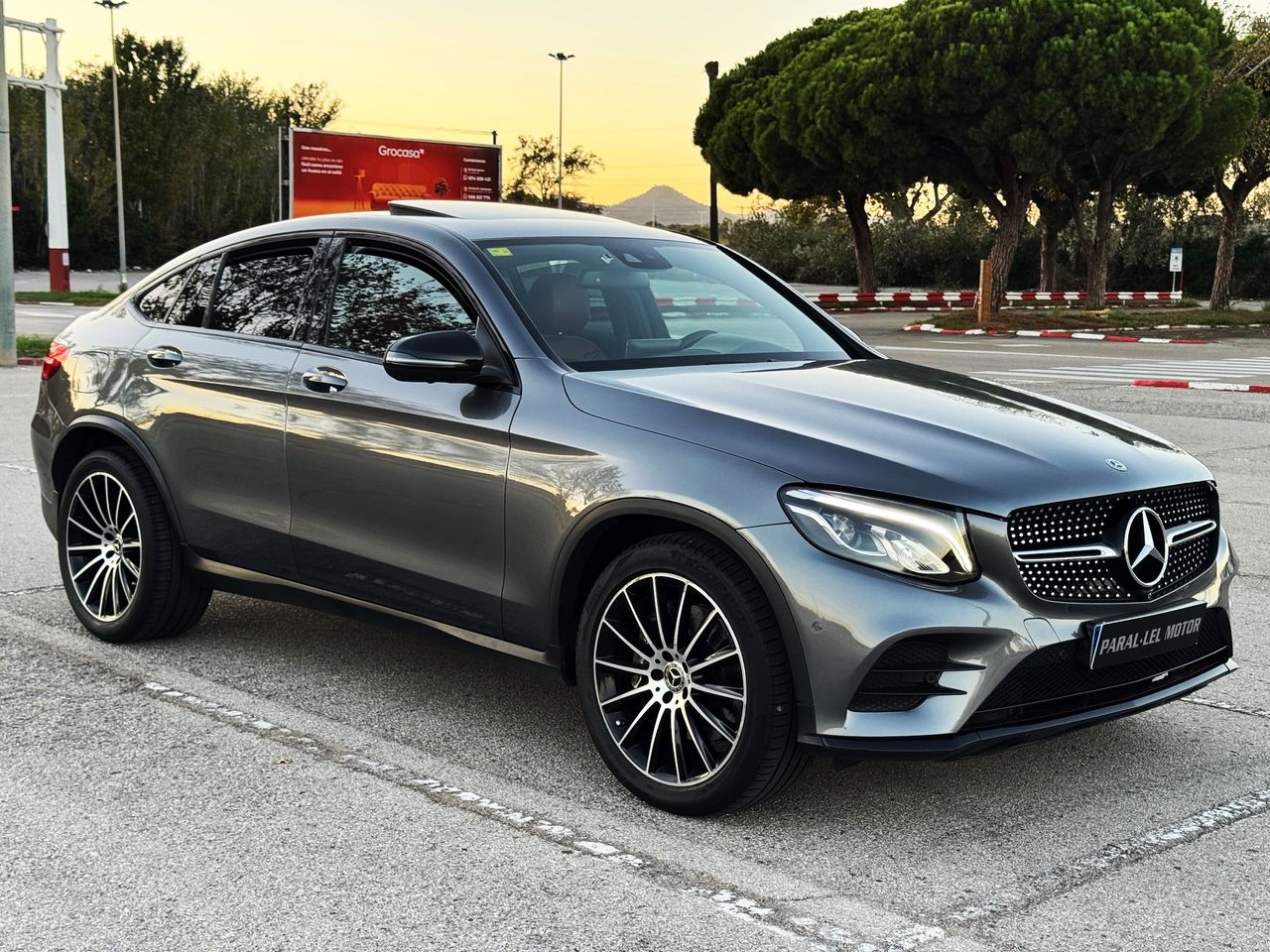 Mercedes GLC Coupé 220d AMG LINE AUTO. con TECHO SOLAR, CUERO COMPLETO...   - Foto 1