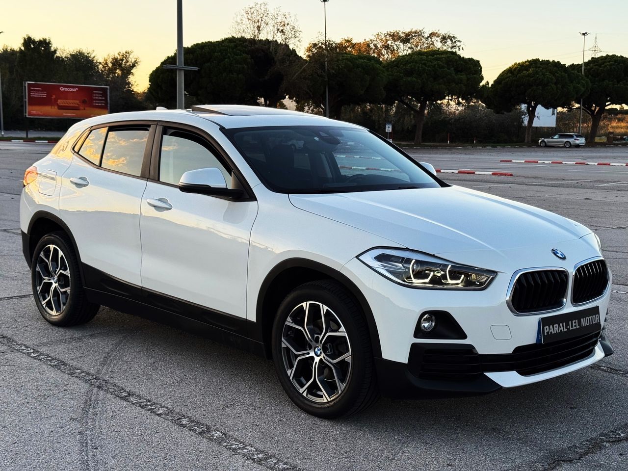 BMW X2 SDRIVE 18i con TECHO PANORÁMICO, NAVEGADOR...   - Foto 1