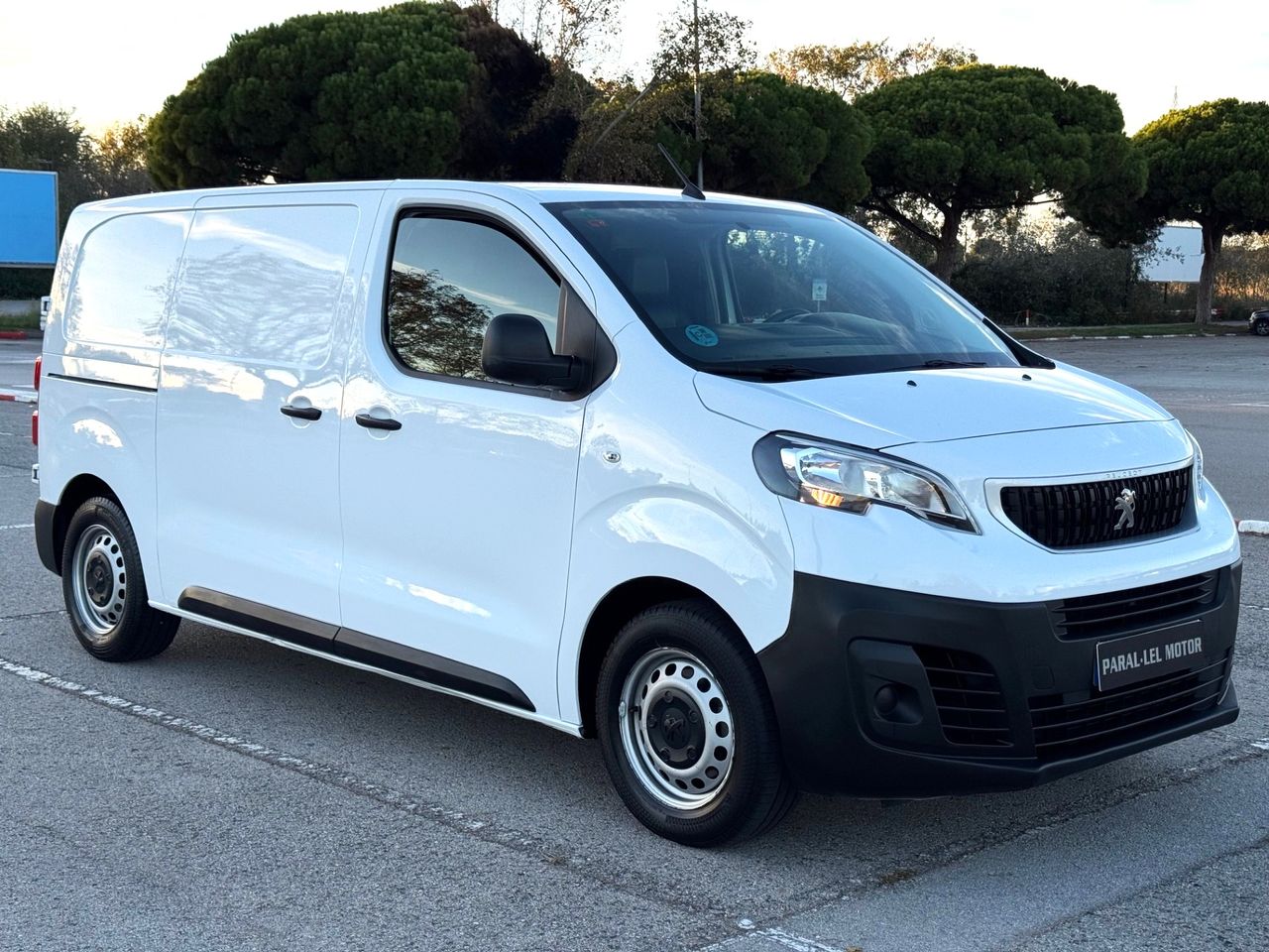 Peugeot Expert Pro 1.5 BlueHDi 120cv STANDARD   - Foto 1