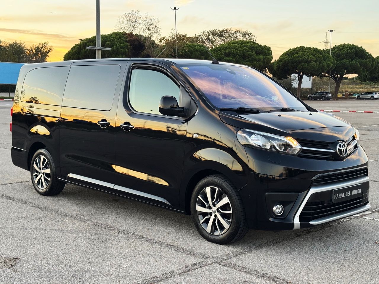 Toyota Proace Verso L2 2.0D 150cv 8 PLAZAS con CÁMARA TRASERA, HEAD UP DISPLAY...   - Foto 1