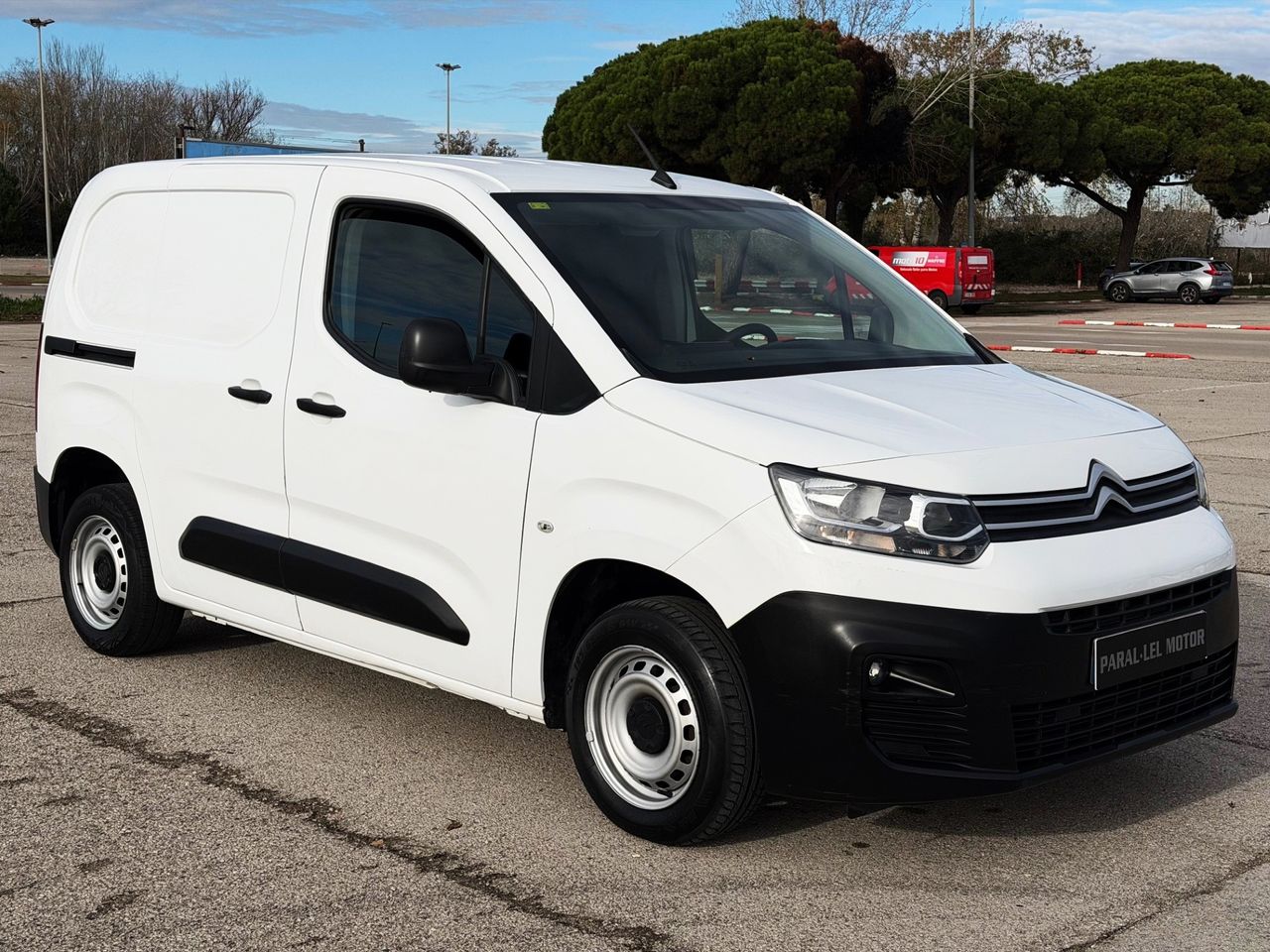 Citroën Berlingo TALLA M BLUEHDi 100cv con 39.000 kms!  - Foto 1