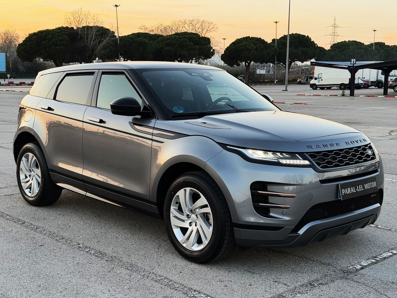 Land-Rover Range Rover Evoque 2.0 D163 RDYNAMIC S AUTOMÁTICO 4WD MHEV  - Foto 1