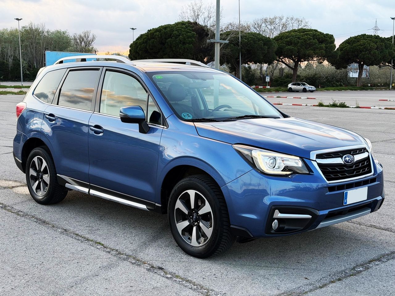 Subaru Forester 2.0 LINEARTRONIC EXECUTIVE PLUS con TECHO SOLAR, CUERO COMPLETO...  - Foto 1