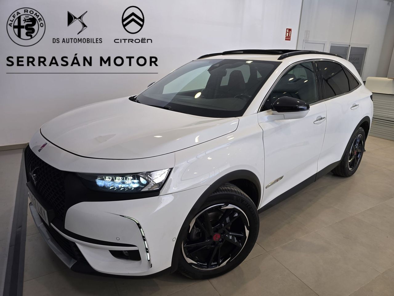 DS Automobiles DS 7 BlueHDi 180 Automático Performance Line   - Foto 1