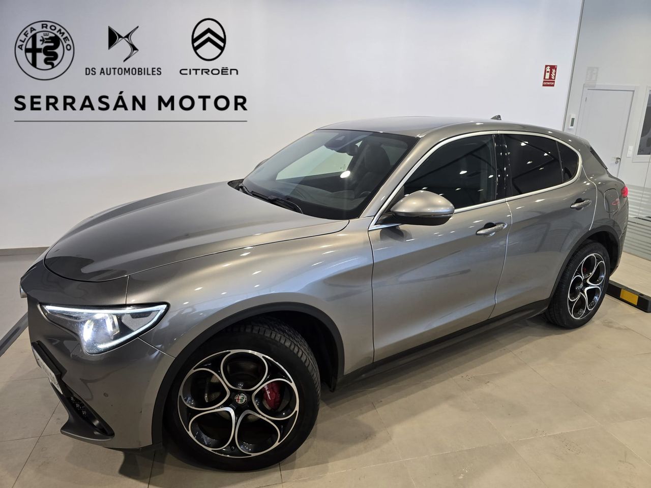 Alfa Romeo Stelvio 2.2 DIÉSEL 154KW (210CV) EXECUTIVE Q4   - Foto 1