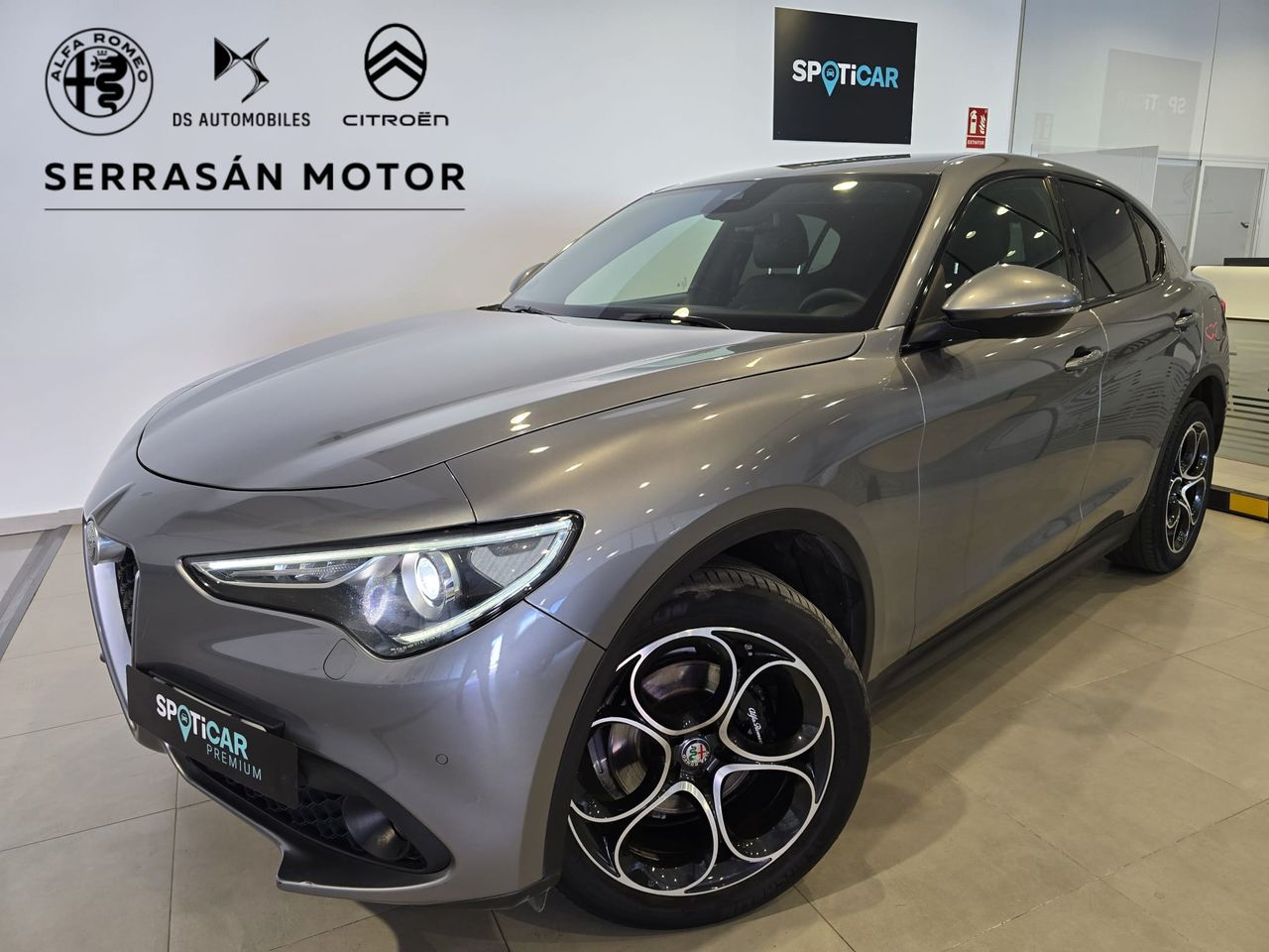 Alfa Romeo Stelvio 2.2 Diésel 154kW (210CV) Executive Q4  - Foto 1