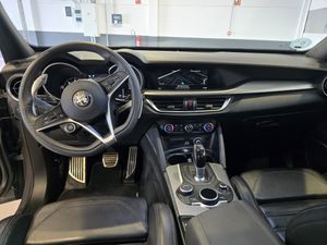 Alfa Romeo Stelvio 2.2 Diésel 154kW (210CV) Executive Q4  - Foto 9