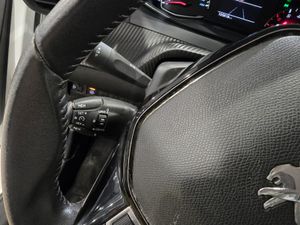 Peugeot 208 Active Pack HDi 100 - Foto 12