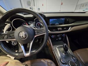 Alfa Romeo Stelvio Executive 2.2 Diesel 154 kW (210 CV) AT8 Q4 - Foto 10