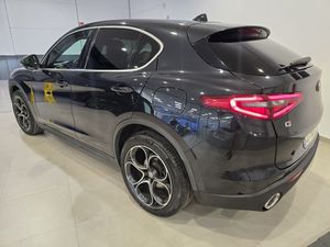 Alfa Romeo Stelvio Executive 2.2 Diesel 154 kW (210 CV) AT8 Q4 - Foto 6